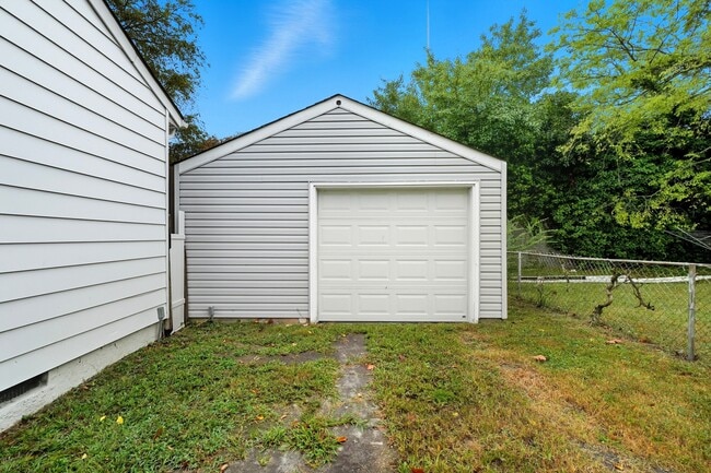 Photo - 837 Tifton St