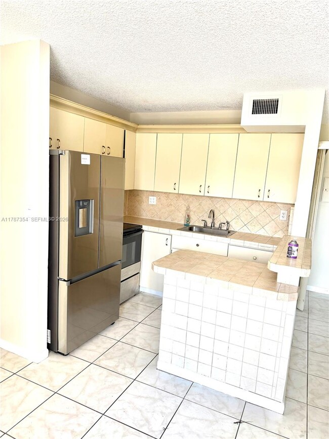 Photo - 455 NW 210th St Unit 204