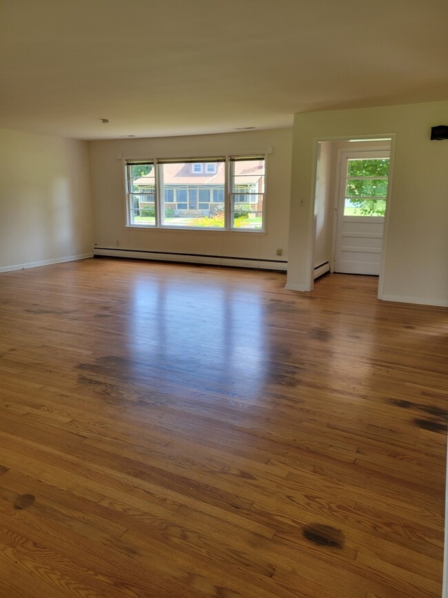 Photo - 29426 E Maple Ave