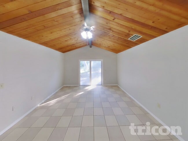 Photo - 4720 Palm Aire Cir