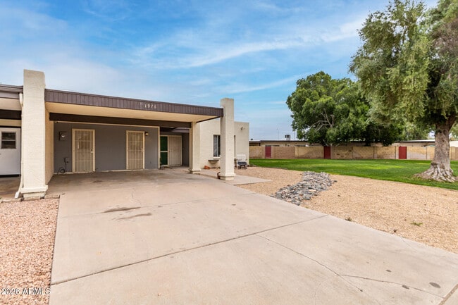 Photo - 1976 E Del Sur Dr