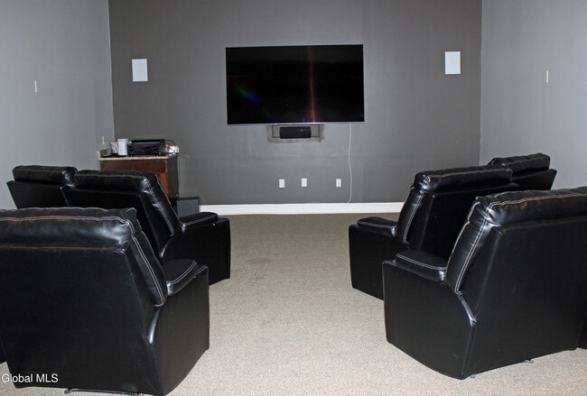 Photo - 48 Bavarian Wy Unidad 125