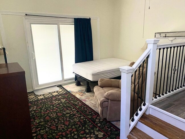 Photo - 932 Solen Williams Rd