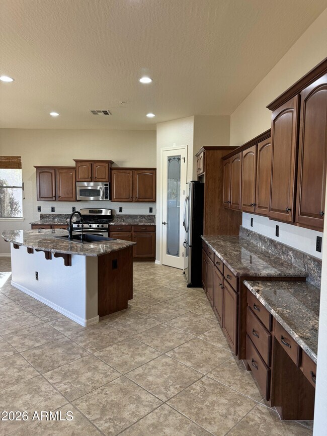 Photo - 18391 Verdin Rd