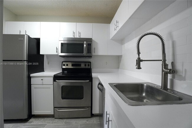 Photo - 14104 Glenmoor Dr Unit 14104
