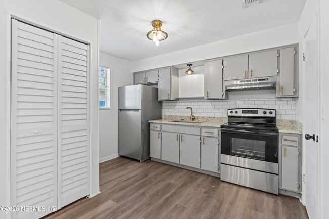 Photo - 3329 Mayflower St Unidad 3329