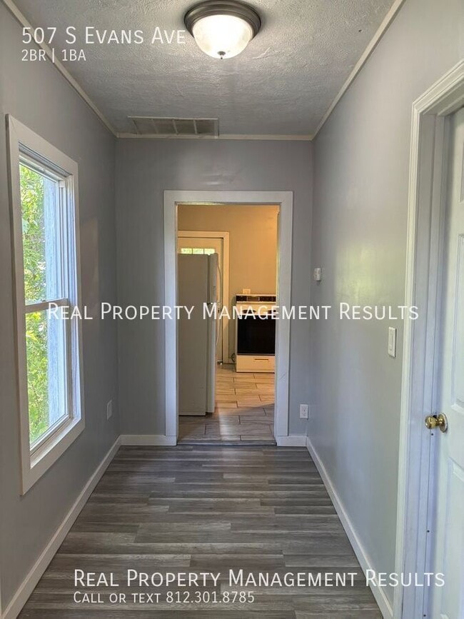 Photo - 507 S Evans Ave Unit B