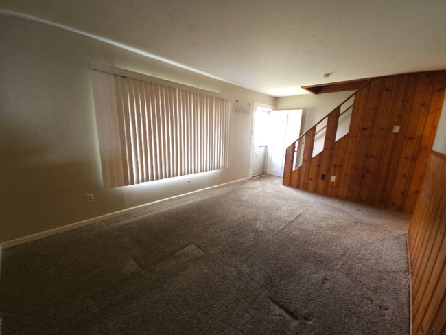 Photo - 906 Las Vegas Dr