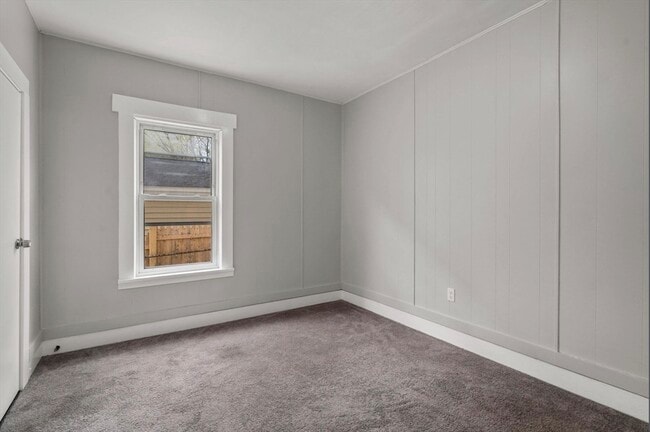 Photo - 34 Esther St Unit 1