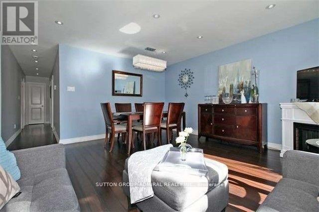 Photo - 52 Tivoli Ct