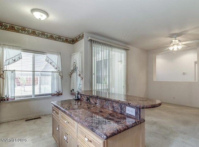 7925 Zinfandel Dr