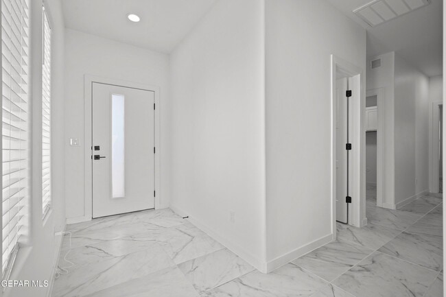 Photo - 15165 Destination Ave