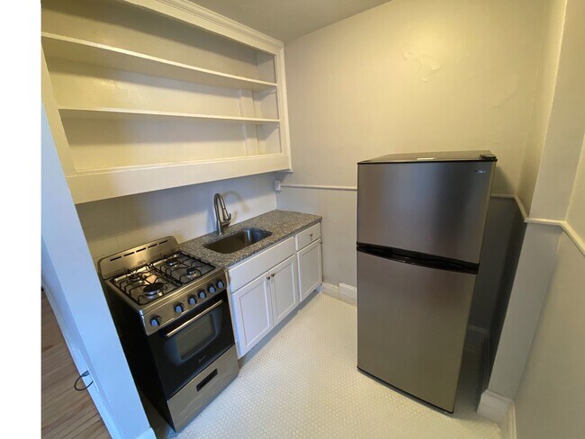 Photo - 100 Howe St Unit 106