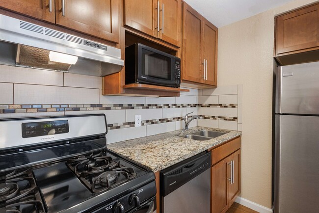 Photo - Highland Apartments