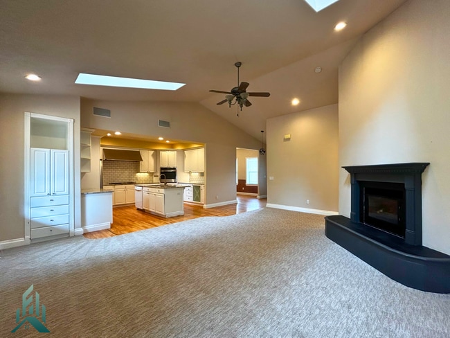 Photo - 745 SE Winterfield Pl