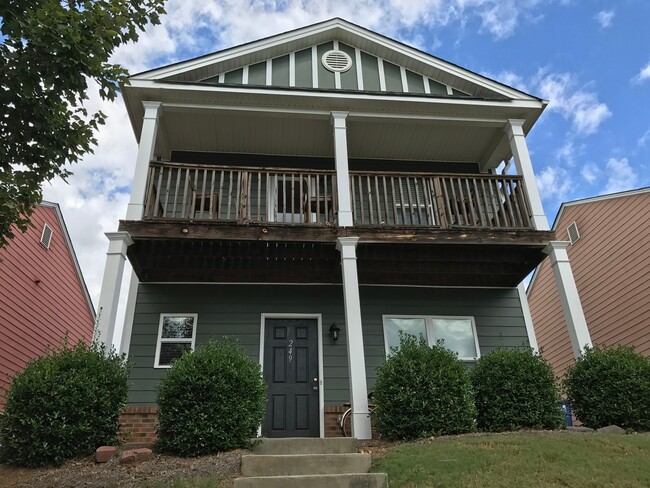 Building Photo - BRIDGEWATER HOME! AVAILABLE AUGUST 1ST!