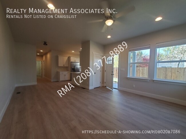 Photo - 1274 S Cloverdale Rd