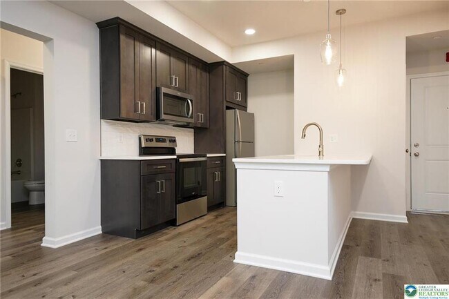 Photo - 1210 Eaton Ave Unit 206