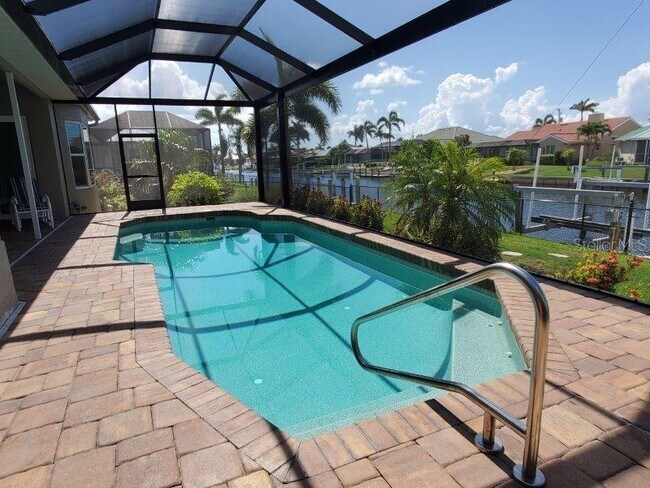 Photo - 2100 Aqui Esta Dr