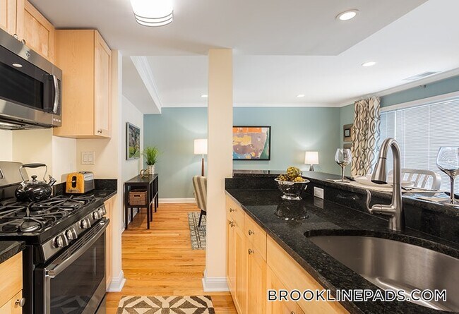 Building Photo - 213 Independence Dr Rental