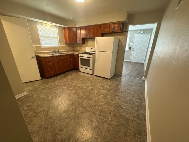 Photo - 4111-4113 Oregon Ave Unit 4111