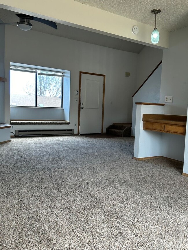 Photo - 1 Bedroom 1 Bathroom Townhome
