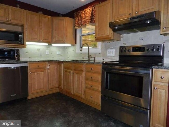 Photo - 1119 Crestover Rd