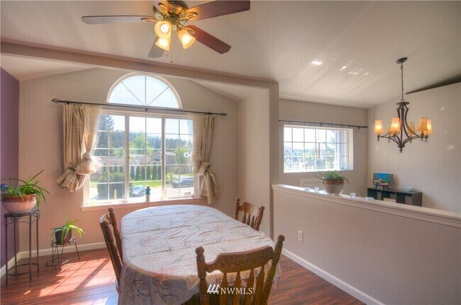 Photo - 8715 201st. St. E