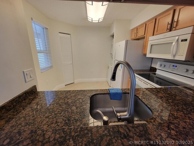 Photo - 4208 Glenmoor Dr