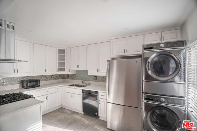 Photo - 1844 18th St Unit A