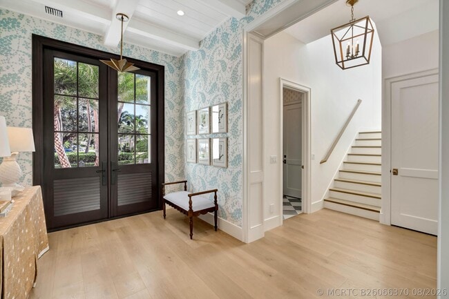 Photo - 185 Birkdale Ln
