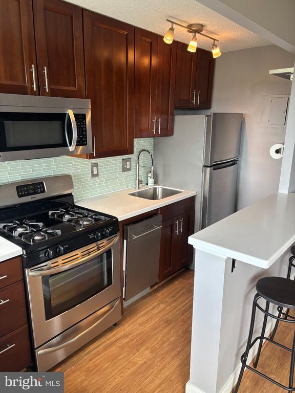 Photo - 2500 N Van Dorn St Unit 1517