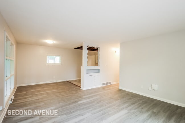 Photo - 6006 Stanhill Ct