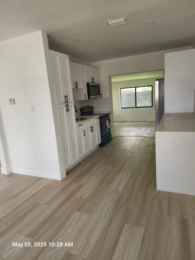 Photo - 3173 SW 11th St