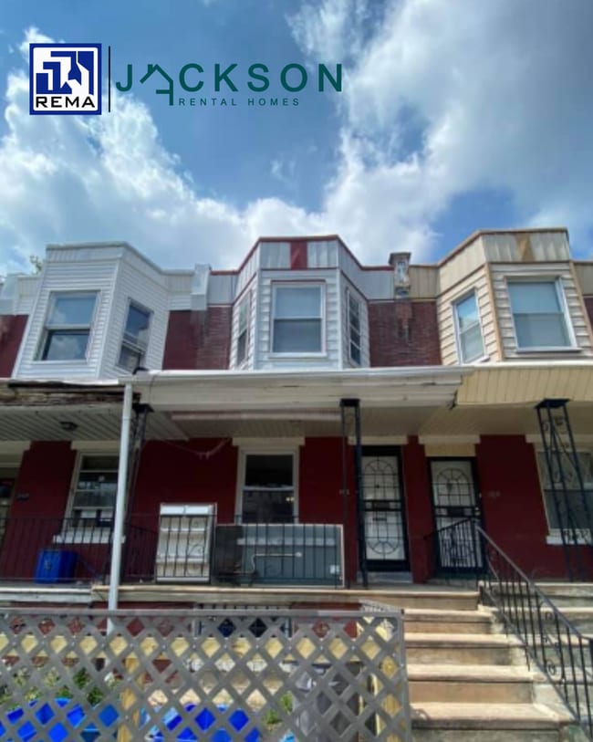 Building Photo - 152 N Robinson St