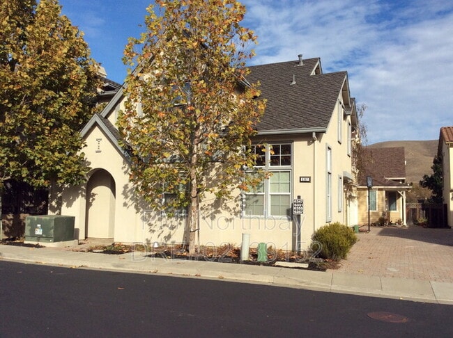 Building Photo - 6347 Newhaven Ln