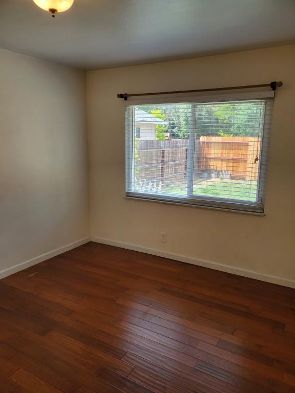 Photo - 213 W Norwich Dr