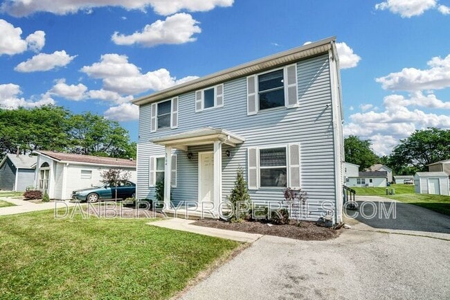 Photo - 3704 Willow Run Dr