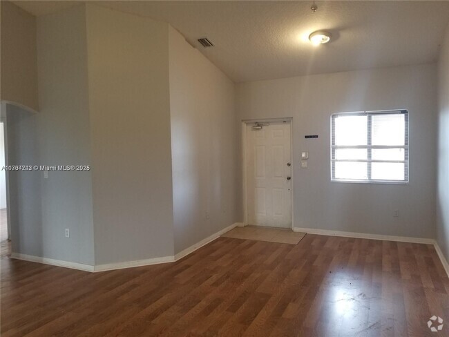 Building Photo - 22921 SW 88th Pl Unit 304 Rental