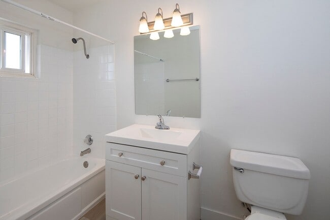 Stoneybrook Apartments