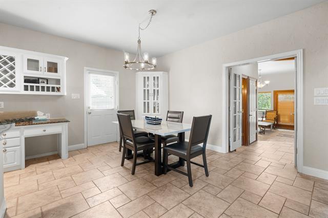 8517 Woodlake Cir