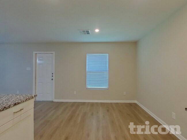 Photo - 10122 Cerritos dr