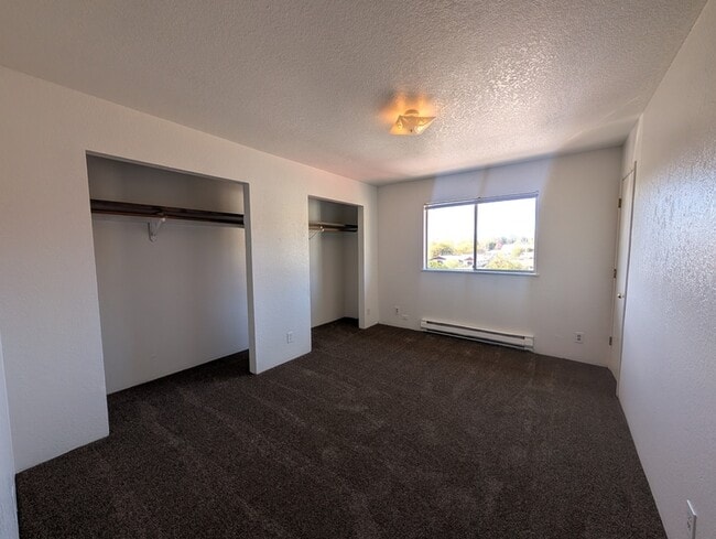 Photo - 275 Rose Ave Unidad J