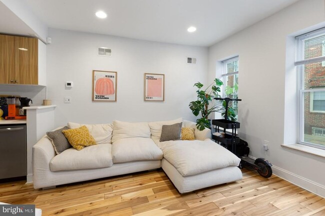 Photo - 2322 Wilder St