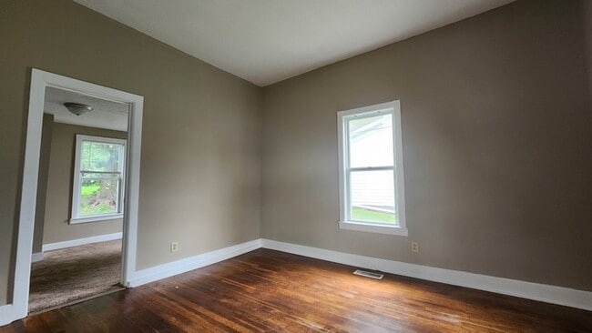 Photo - Nicely Renovated House for Lease