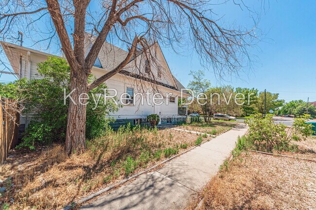 Photo - 929 5th St