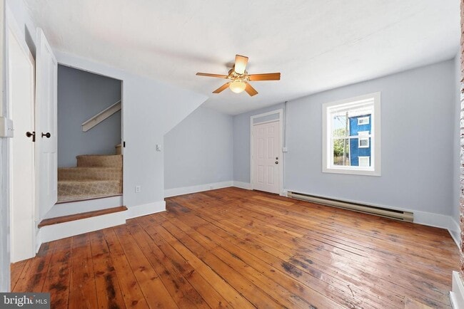 Photo - 101 W 5th St