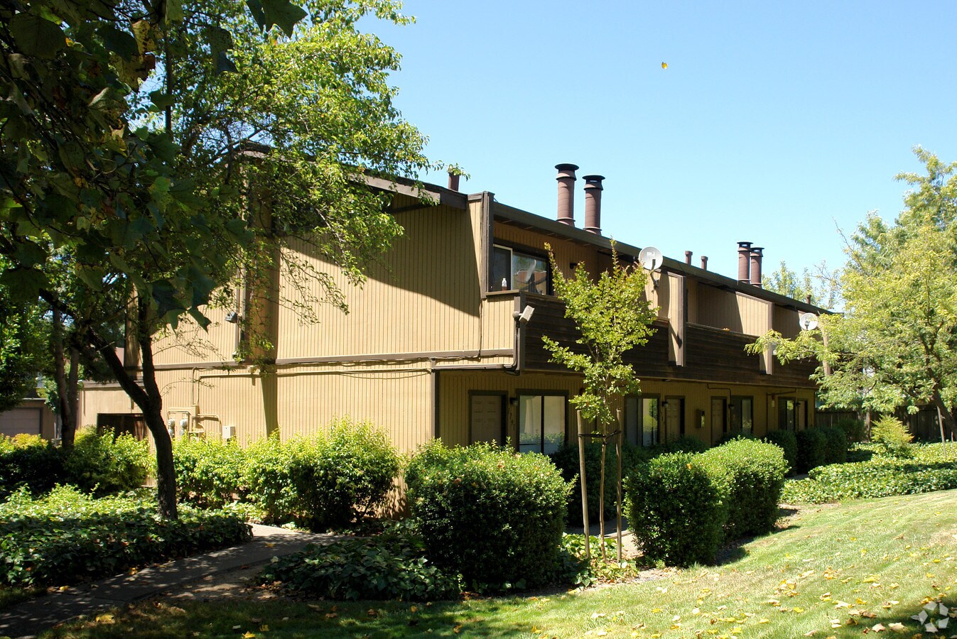 1785-1791 West Third - 1785-1791 West Third