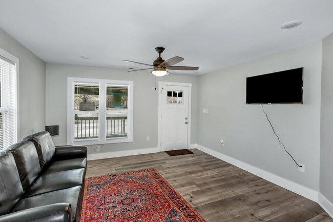 Photo - 2602 Holmes Ave NW