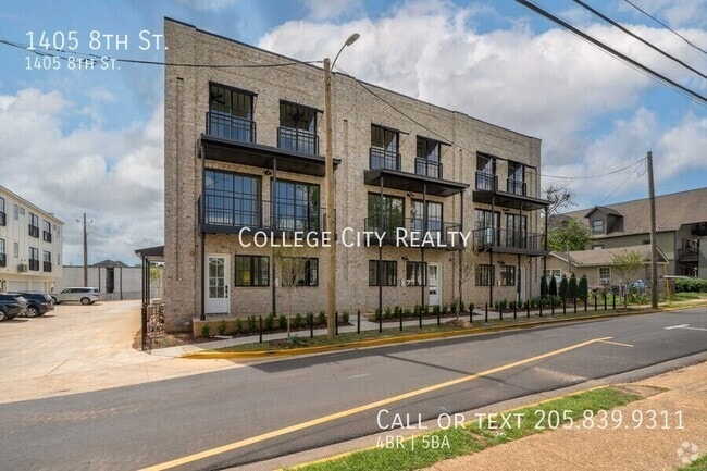 Building Photo - 1405 8th St Rental